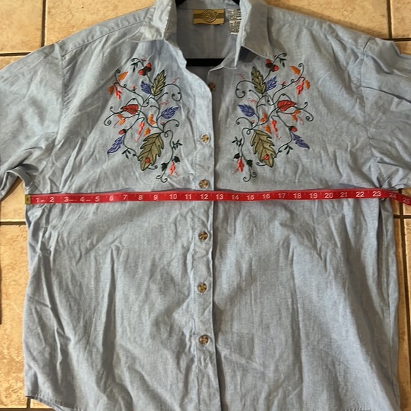 *VTG Denim Republic FALL Leaves Autumn Embroidered Chambray Button Down, Sz L - Picture 7 of 9